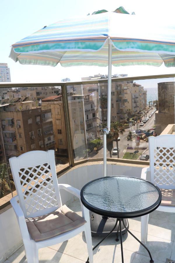 Beutifull View Of Batyam Apartment Бат Ям Екстериор снимка
